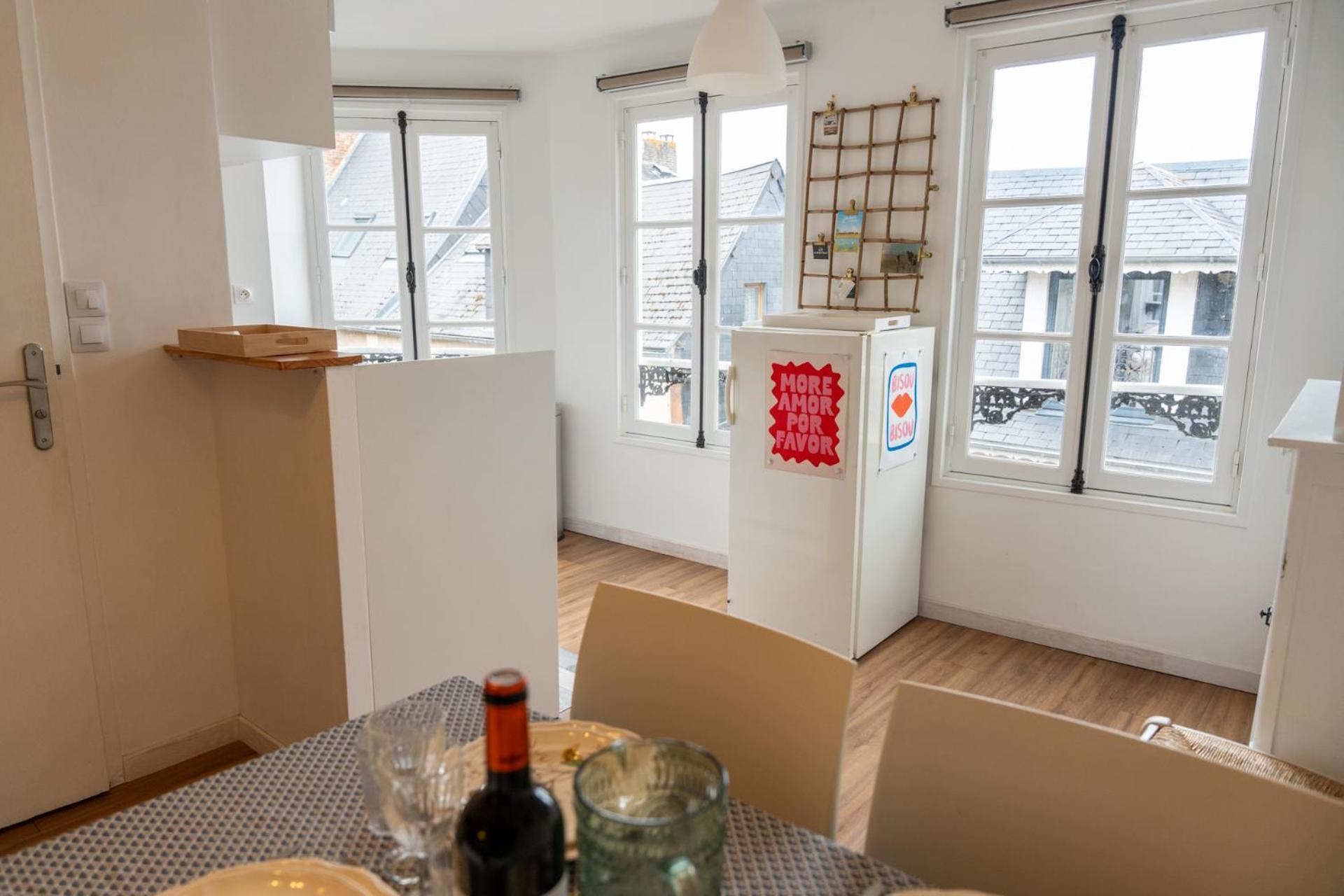 סן-ואלרי-סור-סום Bleu Bonheur, Appartement Cosy Au Coeur De La Baie מראה חיצוני תמונה